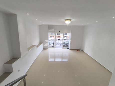 Office 59sqm for rent-Kavala » Chilia