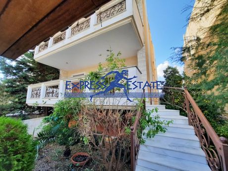 Μεζονέτα 350τ.μ. για πώληση-Ραφήνα