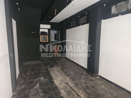 Store 38sqm for rent-Serres » Center