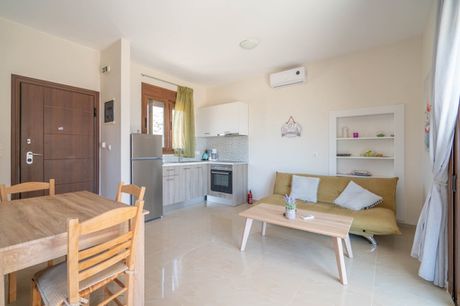 Συγκρότημα διαμερισμάτων 322τ.μ. για πώληση-Λάμπη » Τριόπετρα