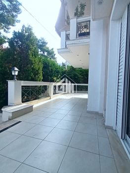 Apartment 211sqm for sale-Drosia