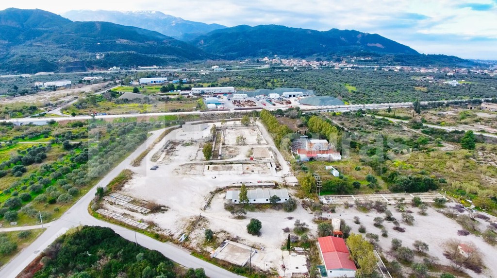 Βιομηχανικός χώρος 557 τ.μ. πρός ενοικίαση, Αχαΐα, Ρίο