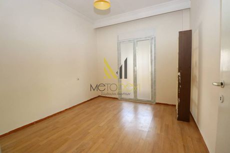 Διαμέρισμα 30τ.μ. για ενοικίαση-Συκιές » Μαύρος γάτος