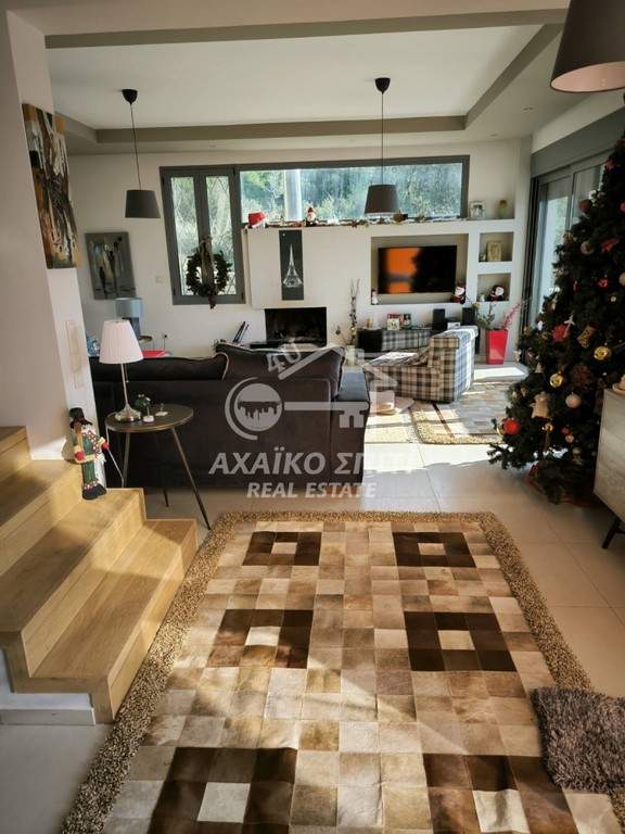 Βίλλα 330 τ.μ. πρός πώληση, Αιτωλοακαρνανία, Ναύπακτος
