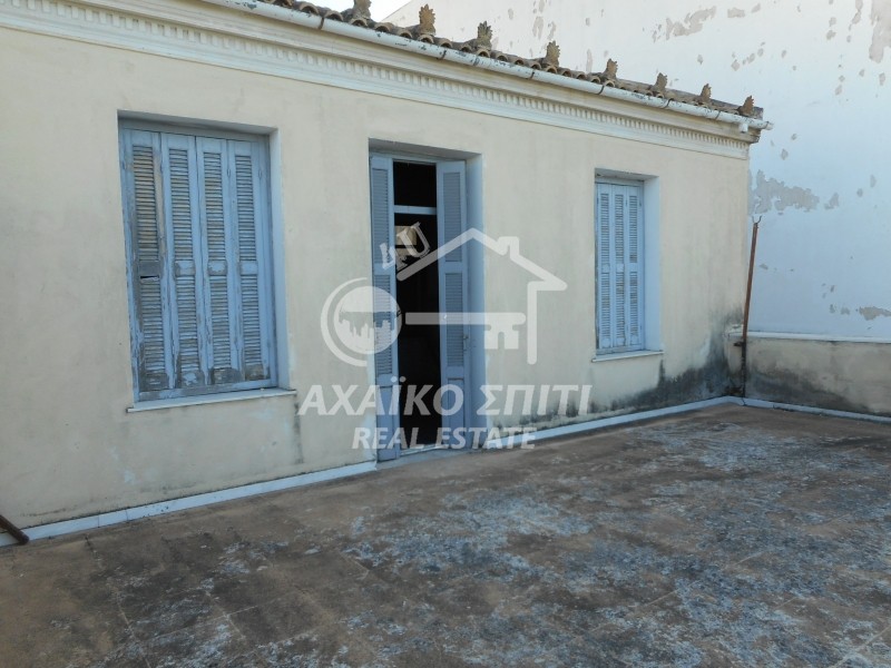 Επιχειρηματικό κτίριο 680 τ.μ. πρός ενοικίαση, Αχαΐα, Πάτρα