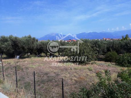Land plot 2.008sqm for sale-Rio » Psathopirgos