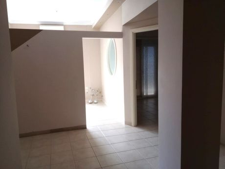 Office 92sqm for sale-Veroia » Center
