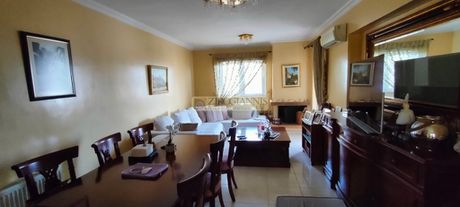 Διαμέρισμα 100τ.μ. για πώληση-Σπάτα