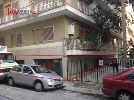 Αποθήκη 173,14τ.μ. για πώληση-Χαριλάου