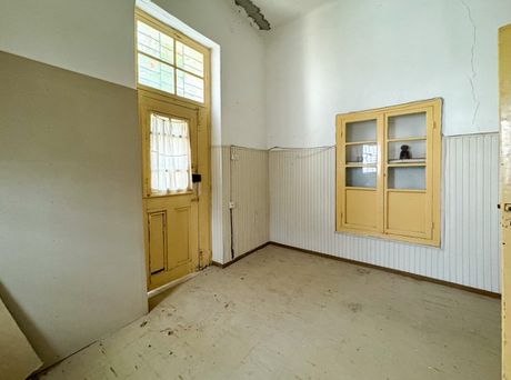 Detached home 200 sqm for sale