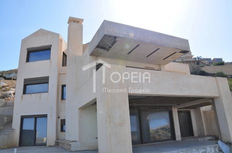 Μονοκατοικία 550τ.μ. για πώληση-Σαρωνίδα