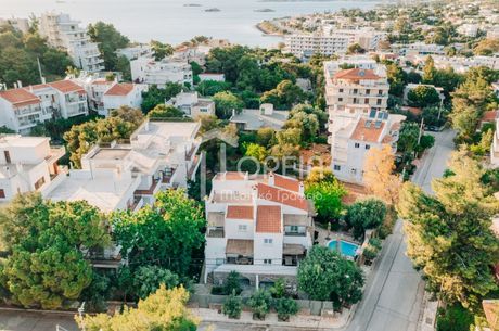 Μονοκατοικία 450τ.μ. για πώληση-Σαρωνίδα