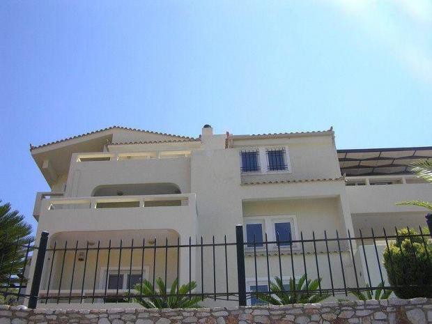 Κτίριο 750 τ.μ. πρός πώληση, Αττική - Υπόλοιπο, Σαρωνίδα