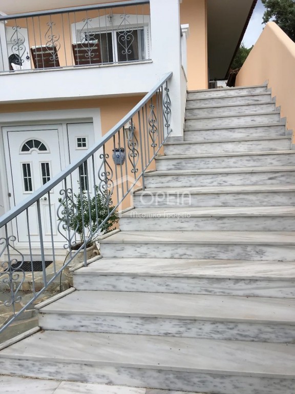 Βίλλα 280 τ.μ. πρός πώληση, Αττική - Υπόλοιπο, Καλύβια Θορικού