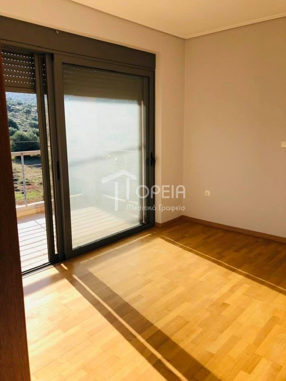 Μεζονέτα 239 τ.μ. πρός πώληση, Αττική - Υπόλοιπο, Καλύβια Θορικού