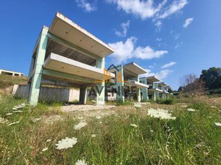 Συγκρότημα διαμερισμάτων 800 τ.μ. για πώληση