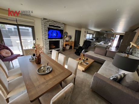 Detached home 250sqm for rent-Artemida (Loutsa)