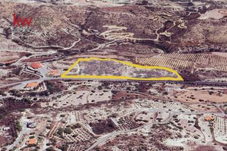 Αγροτεμάχια 14.664 τ.μ. για πώληση, Λάρνακα-thumb-7