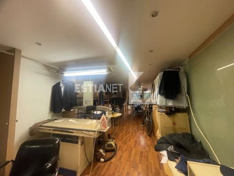 Store 200sqm for sale-Center