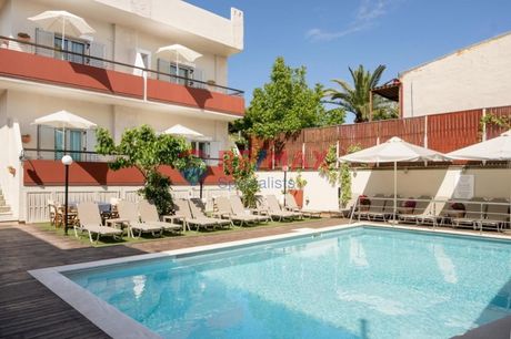 Hotel 750sqm for sale-Nea Kidonia