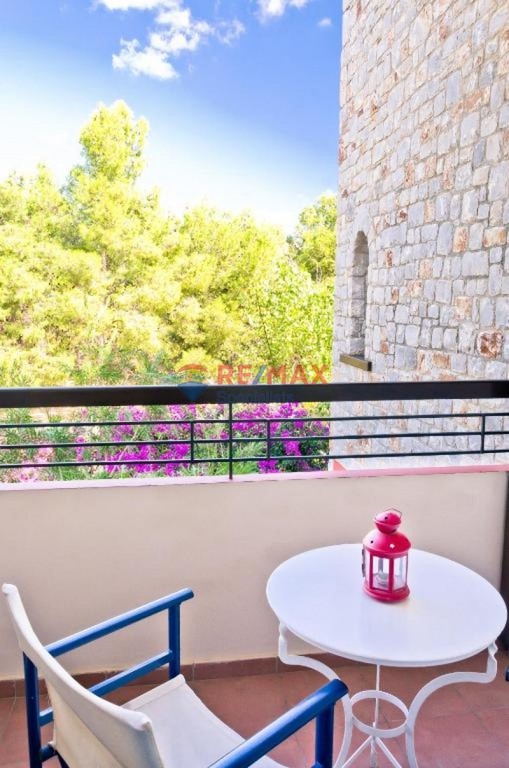 Ξενοδοχείο 750 τ.μ. προς πώληση, Άγιοι Απόστολοι Νέας Κυδωνίας