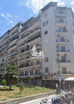 Διαμέρισμα 65τ.μ. για πώληση-Καμάρα