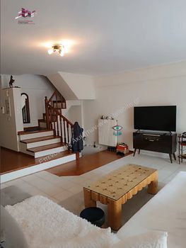 Building 314sqm for sale-Argyroupoli » Center