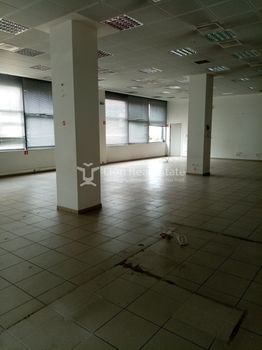 Επιχειρηματικό κτίριο 570 τ.μ. για πώληση