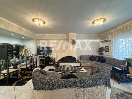 Apartment 141sqm for sale-Kato Toumpa