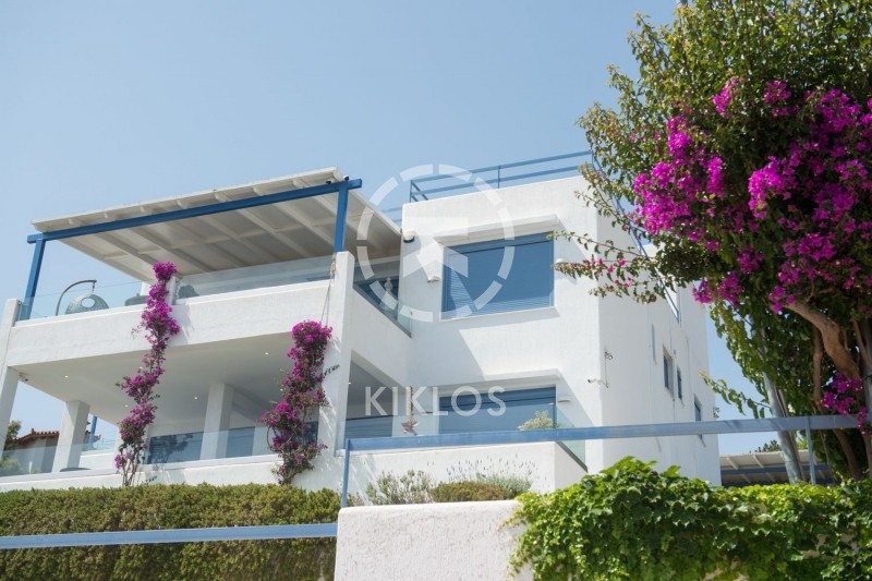 Βίλλα 350 τ.μ. πρός πώληση, Κορινθία, Σολύγεια