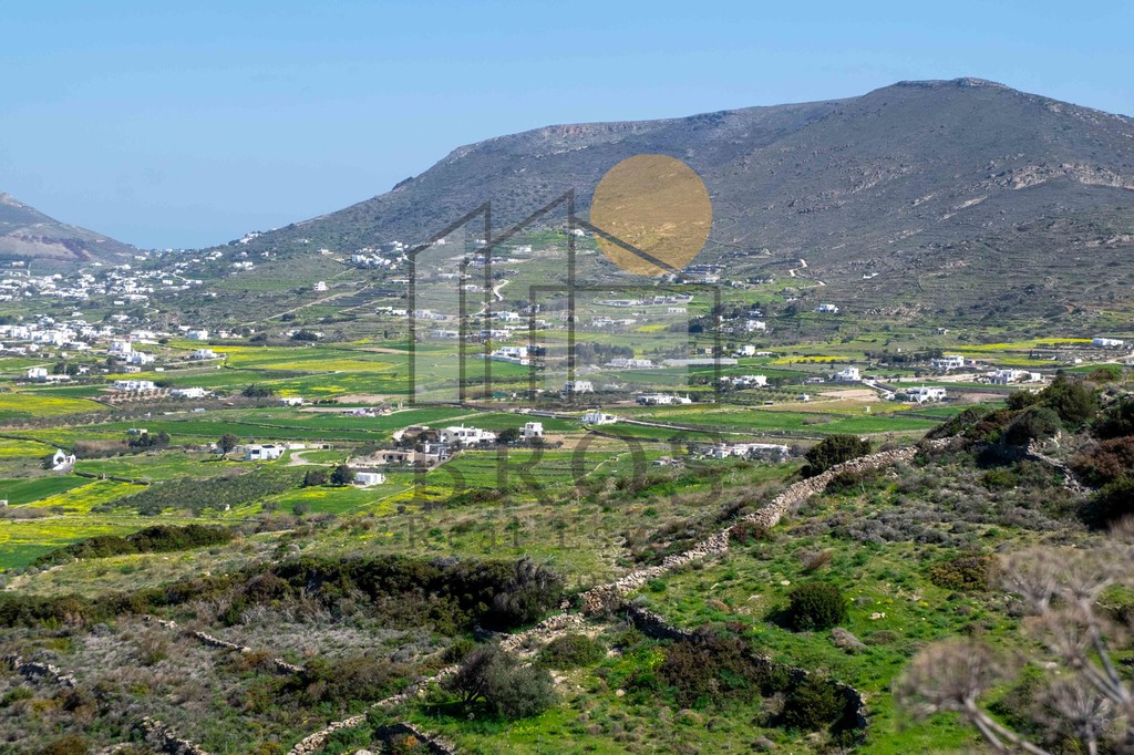 Αγροτεμάχια 10.495 τ.μ. πρός πώληση, Κυκλάδες, Πάρος