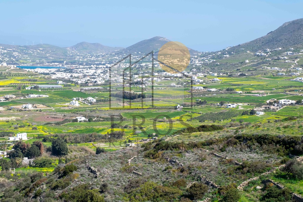 Αγροτεμάχια 10.495 τ.μ. πρός πώληση, Κυκλάδες, Πάρος
