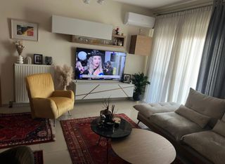 Διαμέρισμα 98 τ.μ. για πώληση, Πειραιάς, Καμίνια-thumb-1