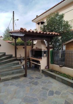 Maisonette 239sqm for sale-Nea Erithraia » Center