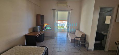 Studio 32sqm for rent-Patra » Psarofai