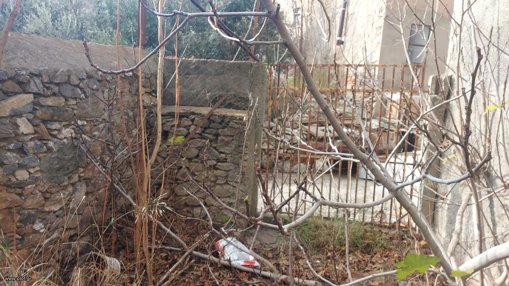 Μονοκατοικία 52 τ.μ. πρός πώληση, Ν. Λέσβου, Λέσβος - Πλωμάρι