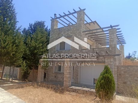 Apartment complex 400sqm for sale-Vamos » Center