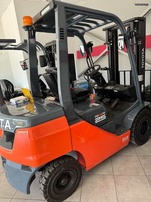 Toyota 2024 Tonero 25