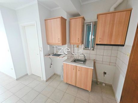 Studio / γκαρσονιέρα 28τ.μ. για πώληση-Πάτρα » Υψηλά αλώνια