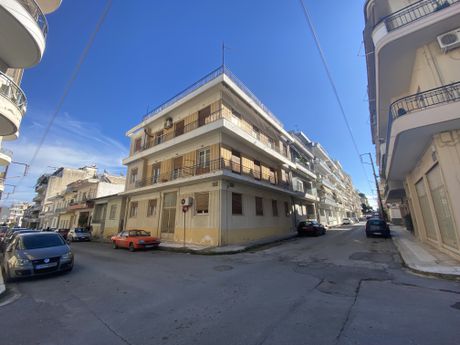 Building 420 sqm for sale