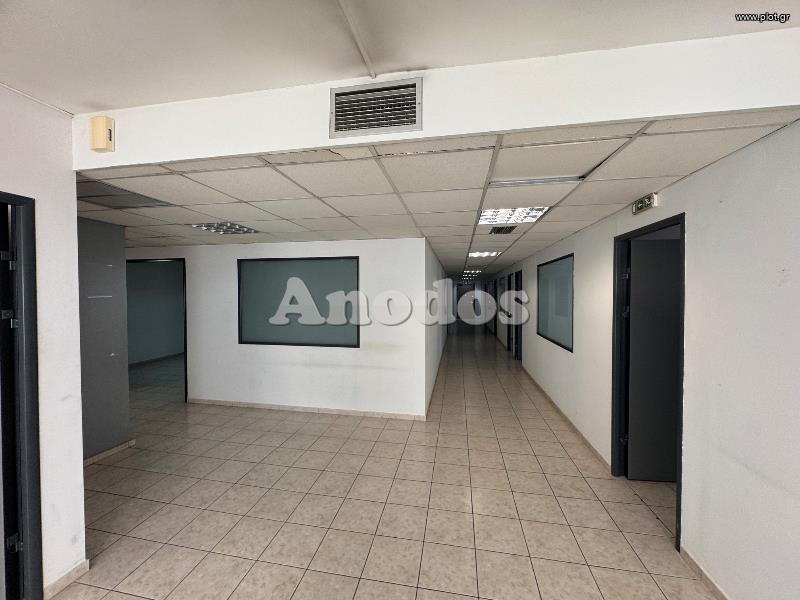 Γραφείο 1.170 τ.μ. πρός ενοικίαση, Αθήνα - Βόρεια Προάστια, Λυκόβρυση