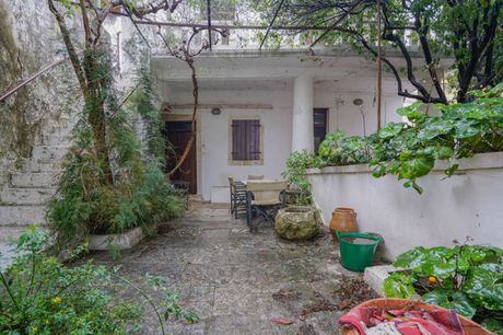 Μονοκατοικία 250τ.μ. για πώληση-Νικηφόρος φωκάς » Πρινές