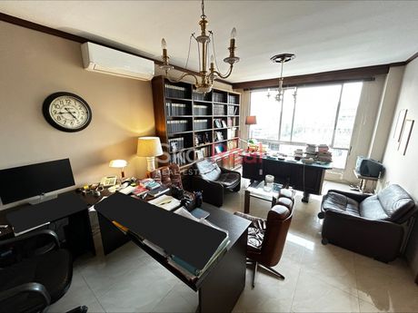 Office 32sqm for sale-Center