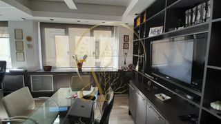 Γραφείο 55 τ.μ. προς πώληση, Παλιά Βουλή-thumb-2