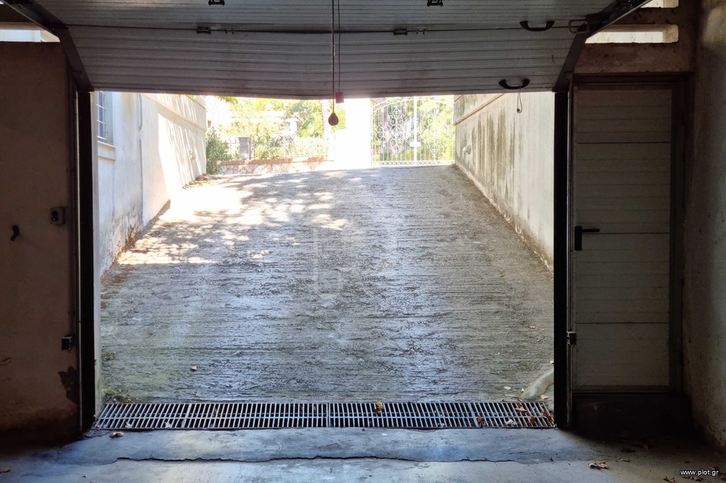 Parking 22 τ.μ. προς πώληση, Αθήνα - Βόρεια Προάστια, Κηφισιά