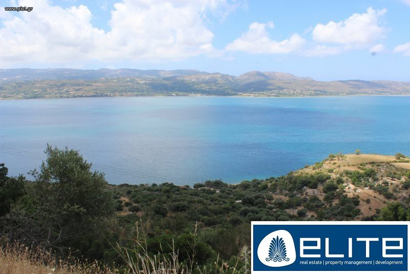 Οικόπεδο 4.239 τ.μ. προς πώληση, Αργοστόλι