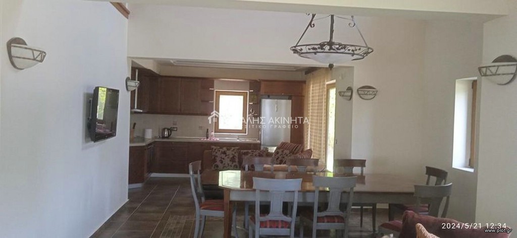Κτίριο 479 τ.μ. προς πώληση, Κρυοπηγή Κασσάνδρας