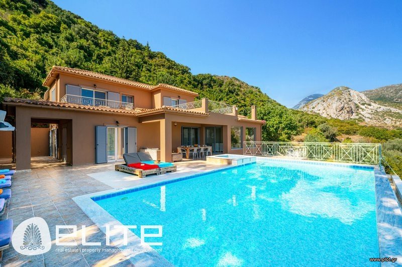 Βίλλα 178 τ.μ. πρός πώληση, Ν. Κεφαλονιάς, Κεφαλονιά