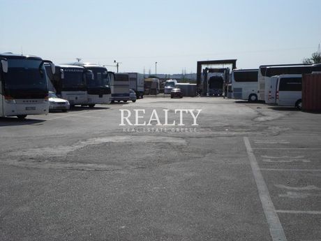 Επιχείρηση 11.000 τ.μ. για πώληση