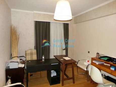 Office 20sqm for rent-Patra » Dassylio